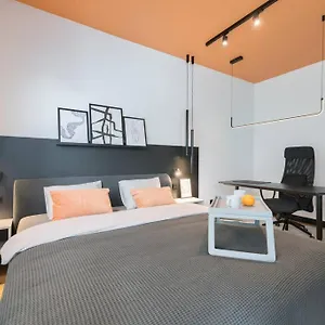  Apartament New Located Near The Old Town
